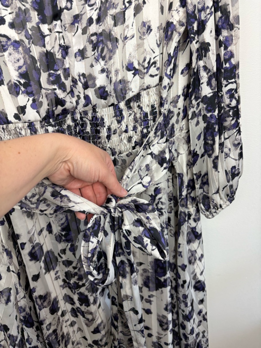 Lane Bryant White & Purple Floral Pleated Midi Dress size 18 from 2020 boho - Picture 5 of 15